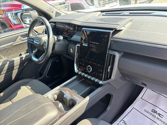 Certified 2025 GMC Acadia Elevation FWD image 24