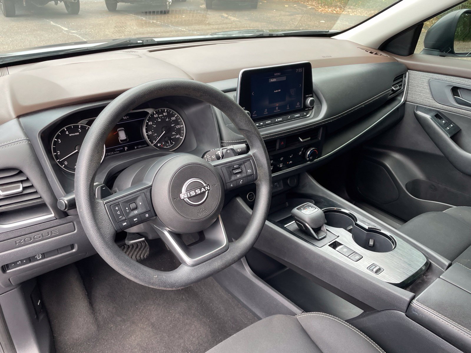 Used 2023 Nissan Rogue S FWD image 25