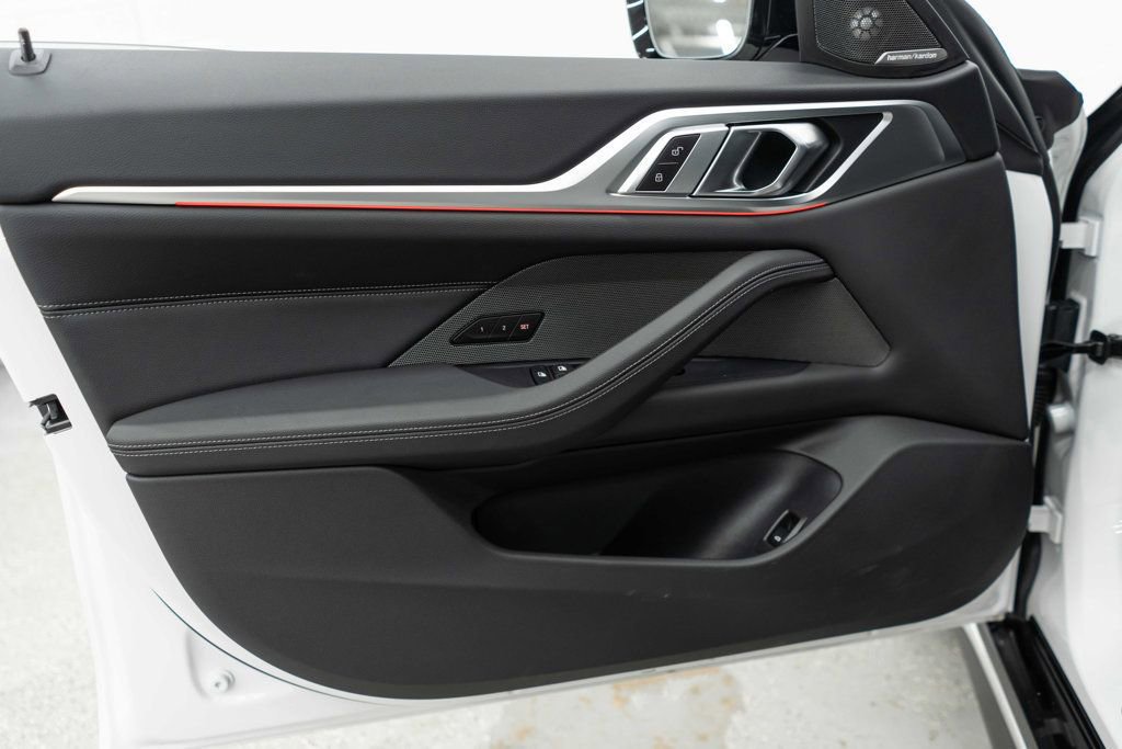 Used 2025 BMW 430i xDrive w/ M Sport Package image 16