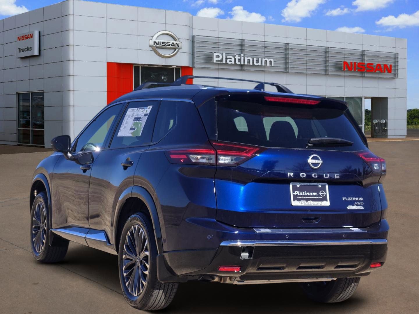New 2026 Nissan Rogue Platinum image 4