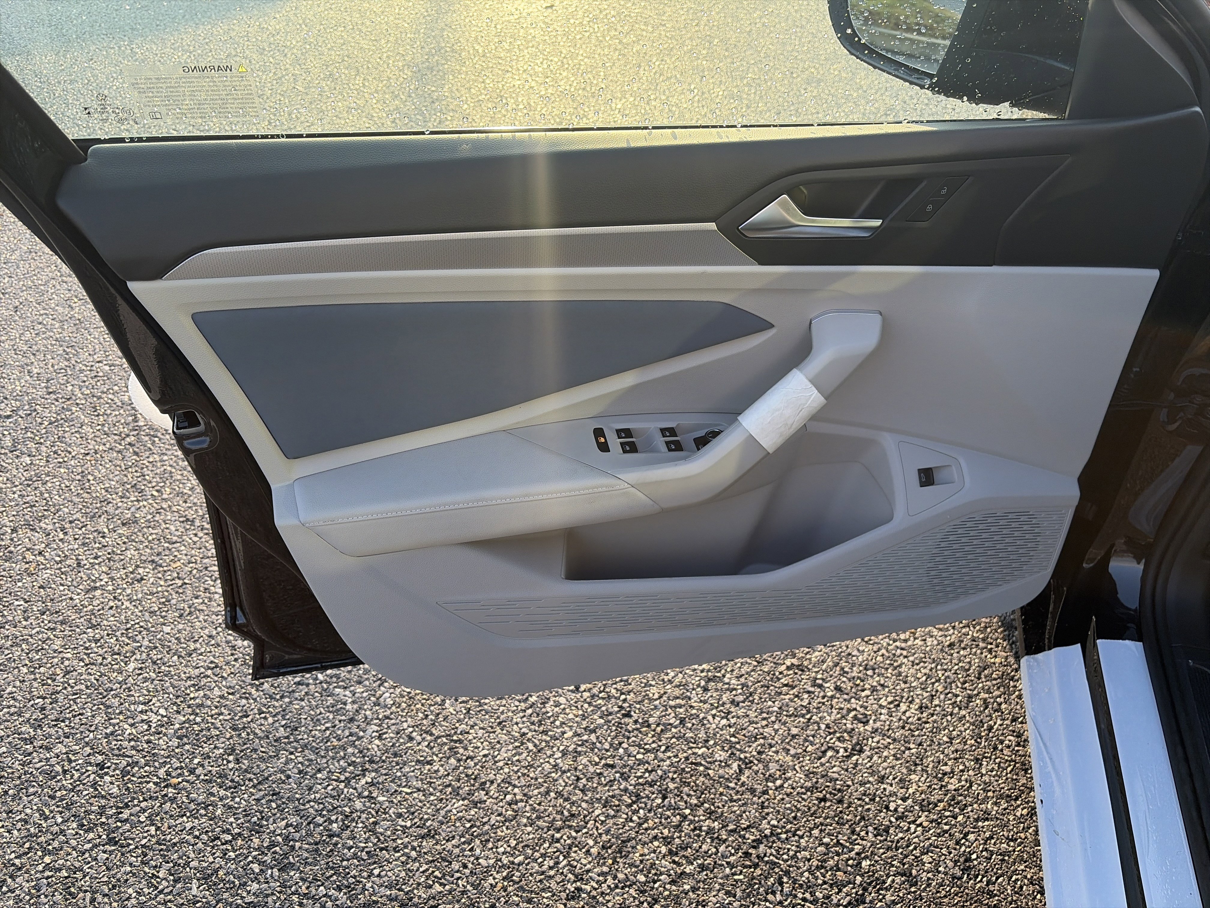 New 2026 Volkswagen Jetta SE image 8