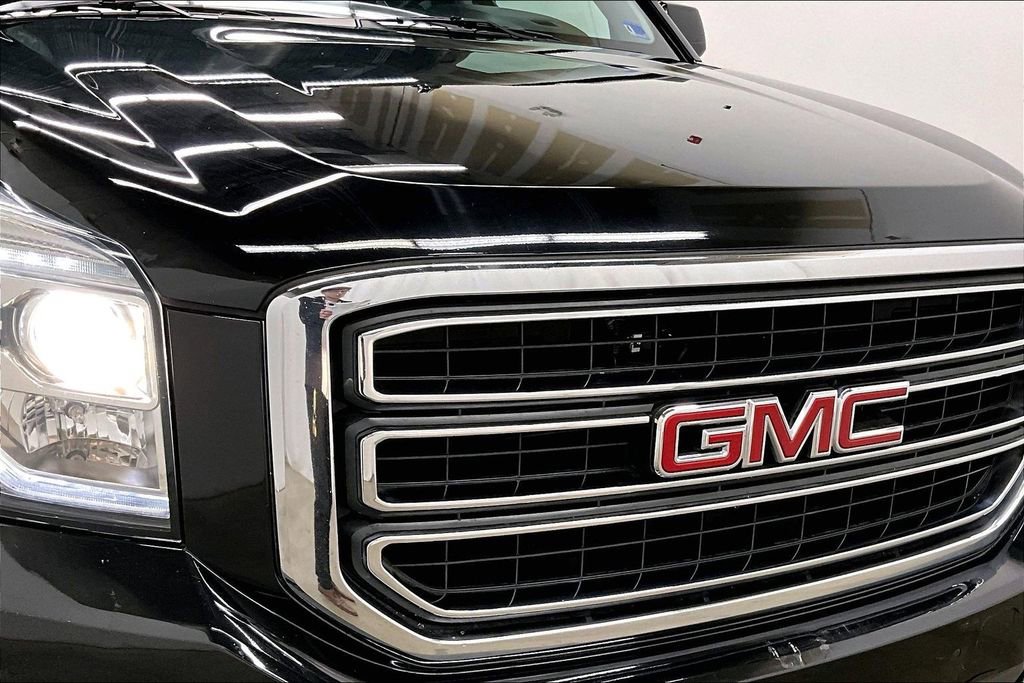 Used 2018 GMC Yukon SLT AWD/4WD image 32