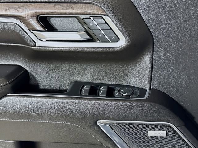 Used 2022 Chevrolet Silverado 1500 LTZ w/ LTZ Convenience Package II image 16