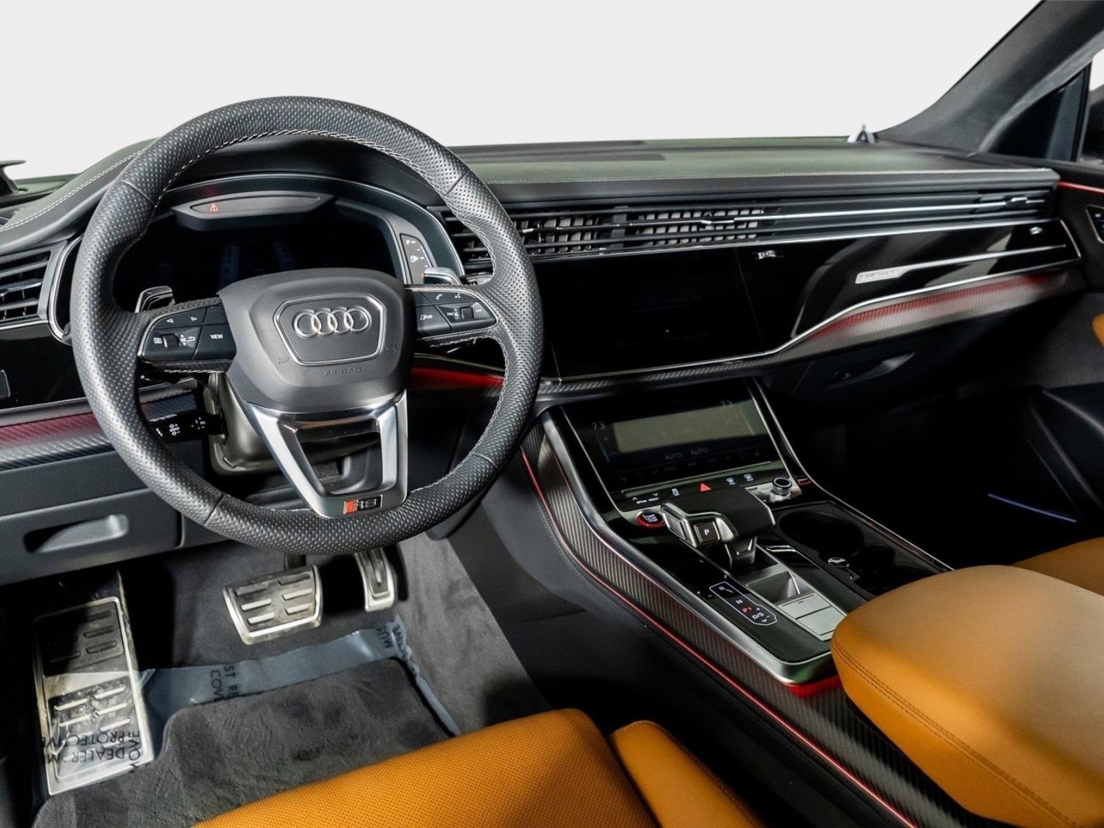 Used 2025 Audi RS Q8 performance image 2