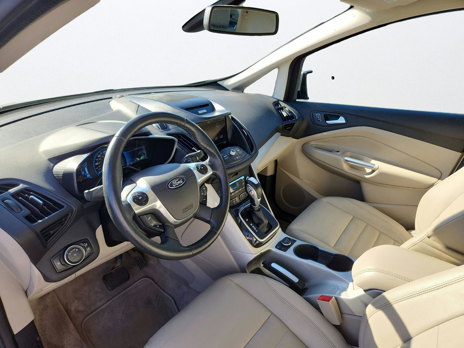 Used 2014 Ford C-MAX Energi SEL FWD image 11