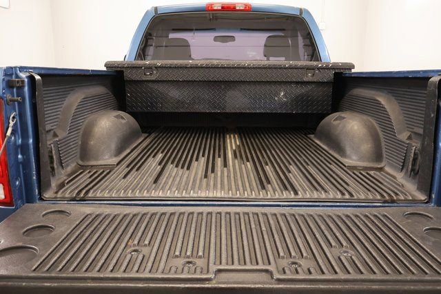 Used 2004 Dodge Ram 1500 Truck ST w/ ST Value Group image 21