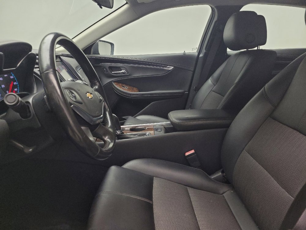 Used 2014 Chevrolet Impala LT FWD image 17
