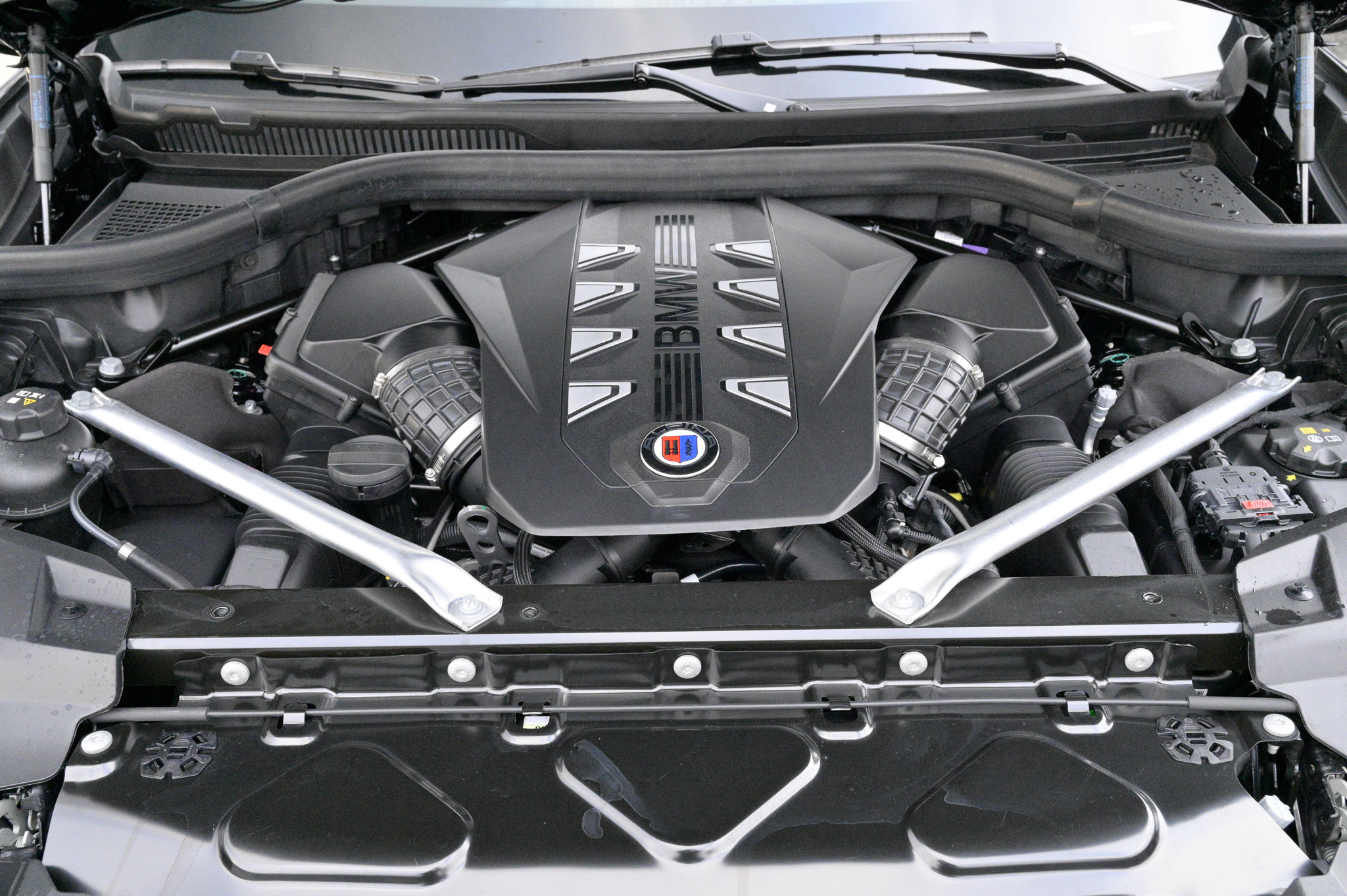 Used 2025 BMW ALPINA XB7 image 68