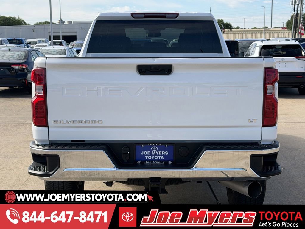 Used 2025 Chevrolet Silverado 3500 LT w/ Convenience Package image 8