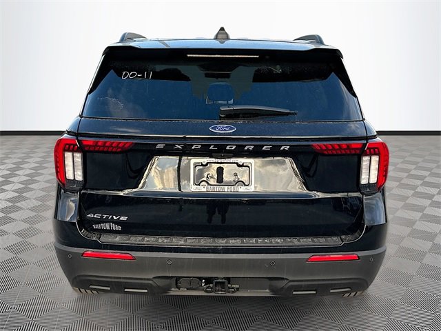 New 2026 Ford Explorer Active image 5