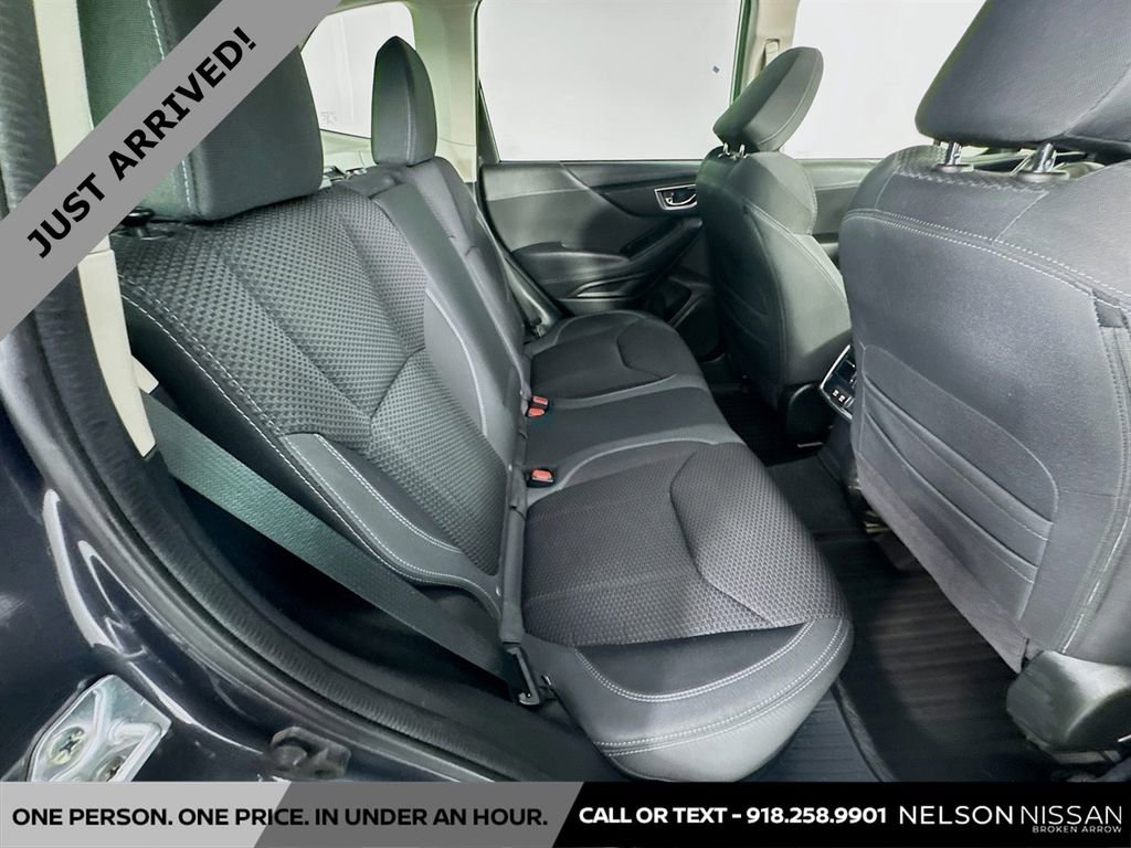 Used 2023 Subaru Forester Premium image 27