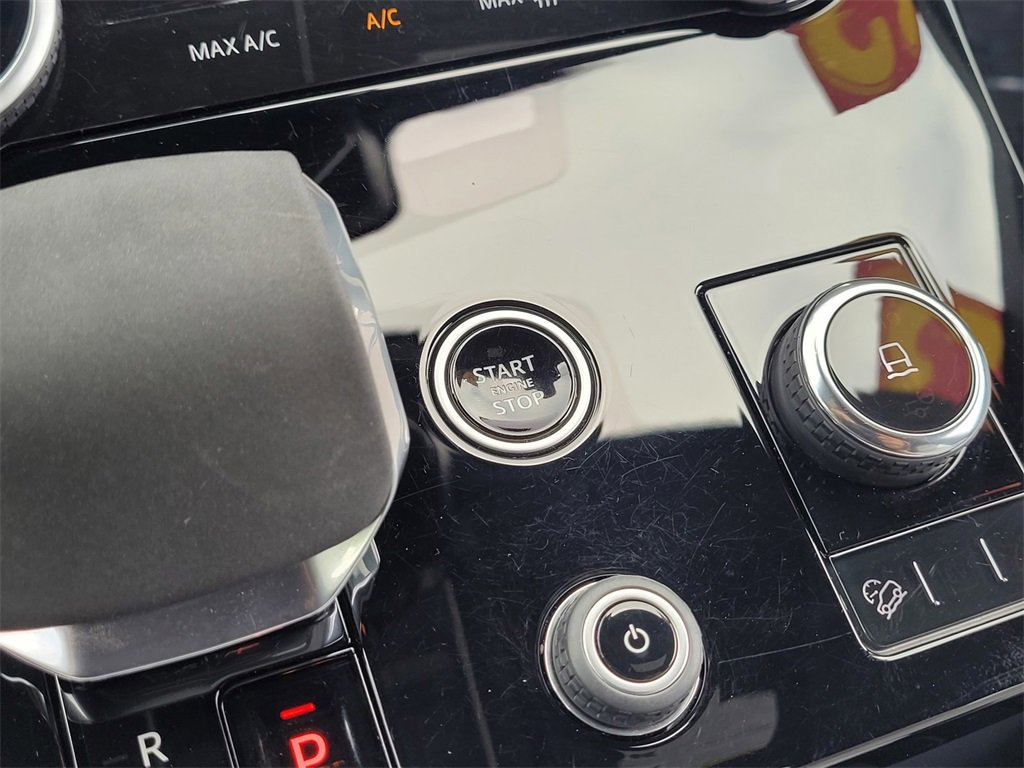 Used 2023 Land Rover Range Rover Sport SE image 22