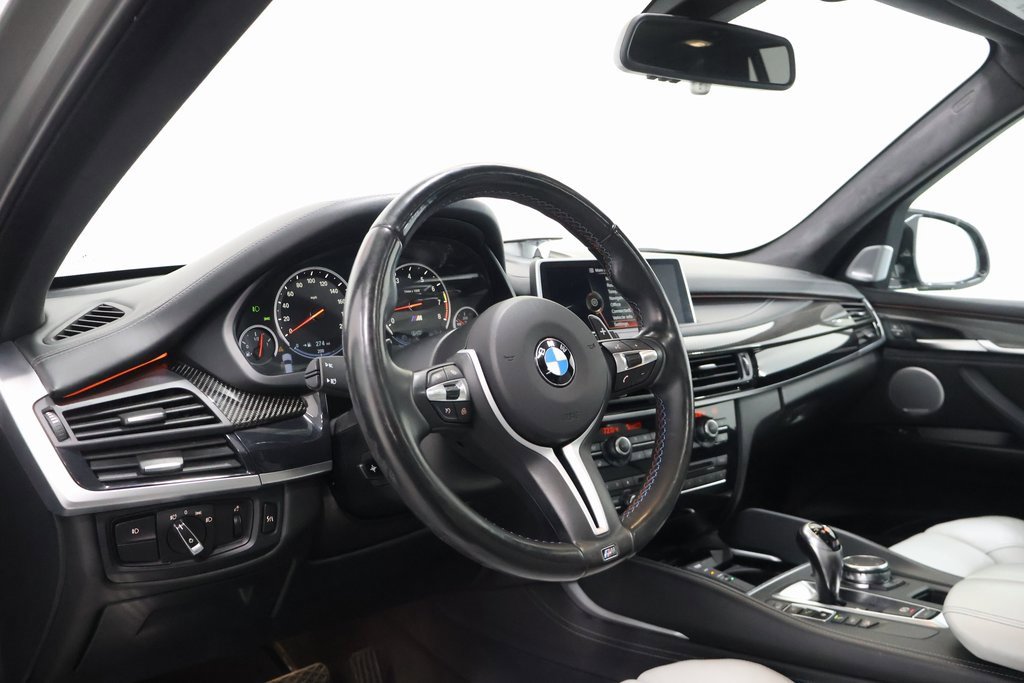 Used 2016 BMW X5 M image 15