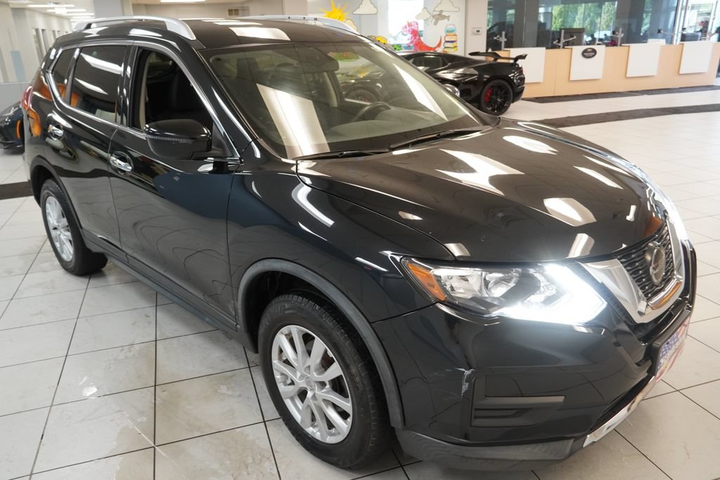 Used 2018 Nissan Rogue SV AWD/4WD image 14