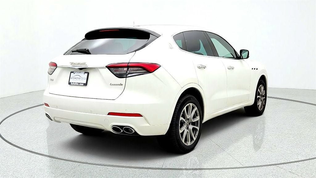 Used 2021 Maserati Levante S AWD/4WD image 5