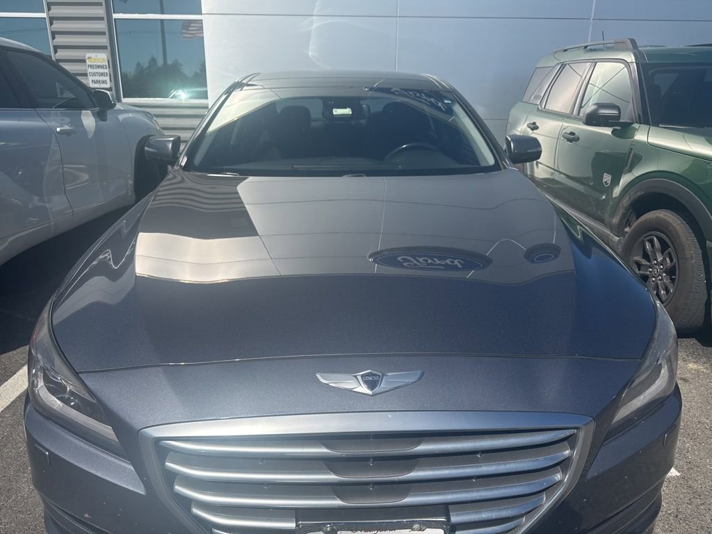 Used 2015 Hyundai Genesis 3.8 w/ Option Group 02 AWD/4WD image 2