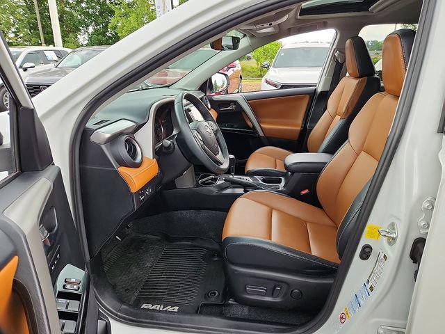 Used 2016 Toyota RAV4 Limited AWD/4WD image 14