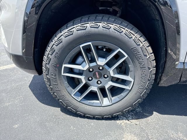 New 2026 GMC Terrain AT4 w/ Convenience Package III AWD/4WD image 10