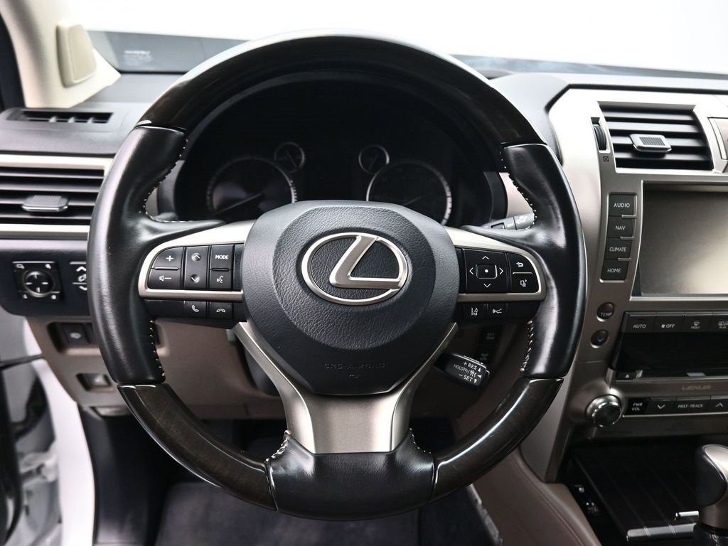 Used 2021 Lexus GX 460 Luxury image 13