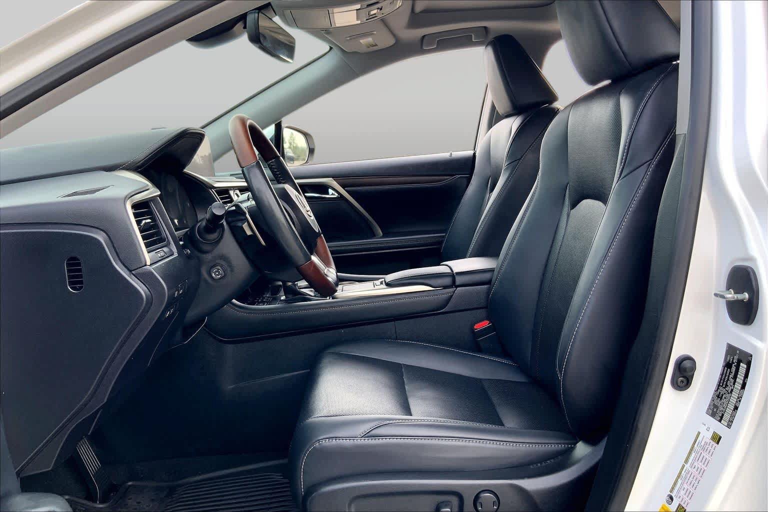 Used 2022 Lexus RX 350 FWD w/ Premium Package image 8