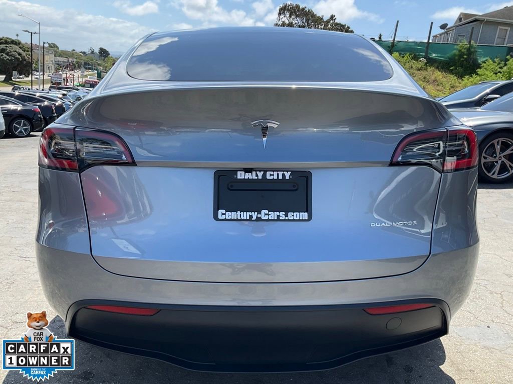 Used 2025 Tesla Model Y Long Range AWD/4WD image 4