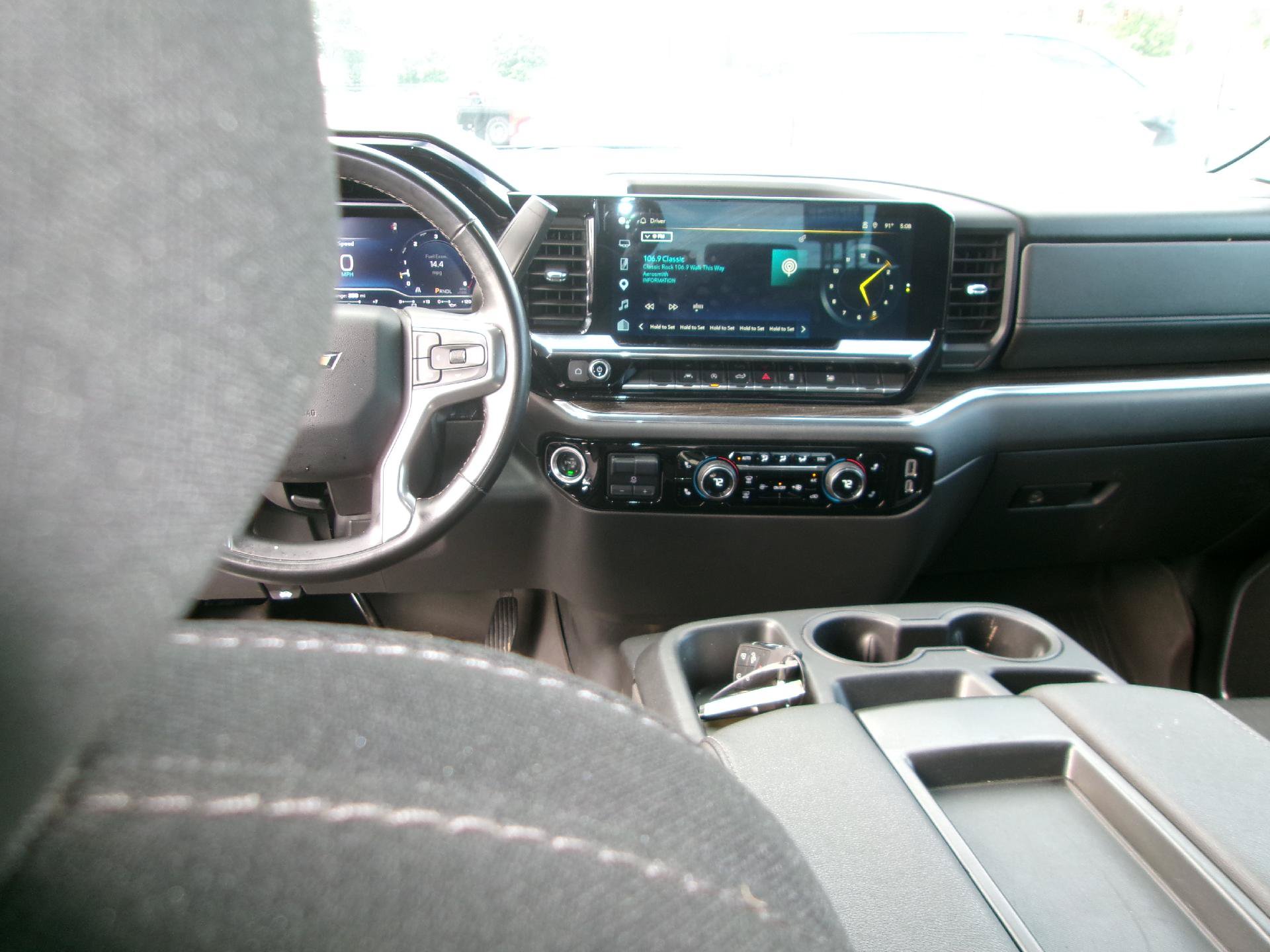 Certified 2025 Chevrolet Silverado 1500 LT RWD image 13