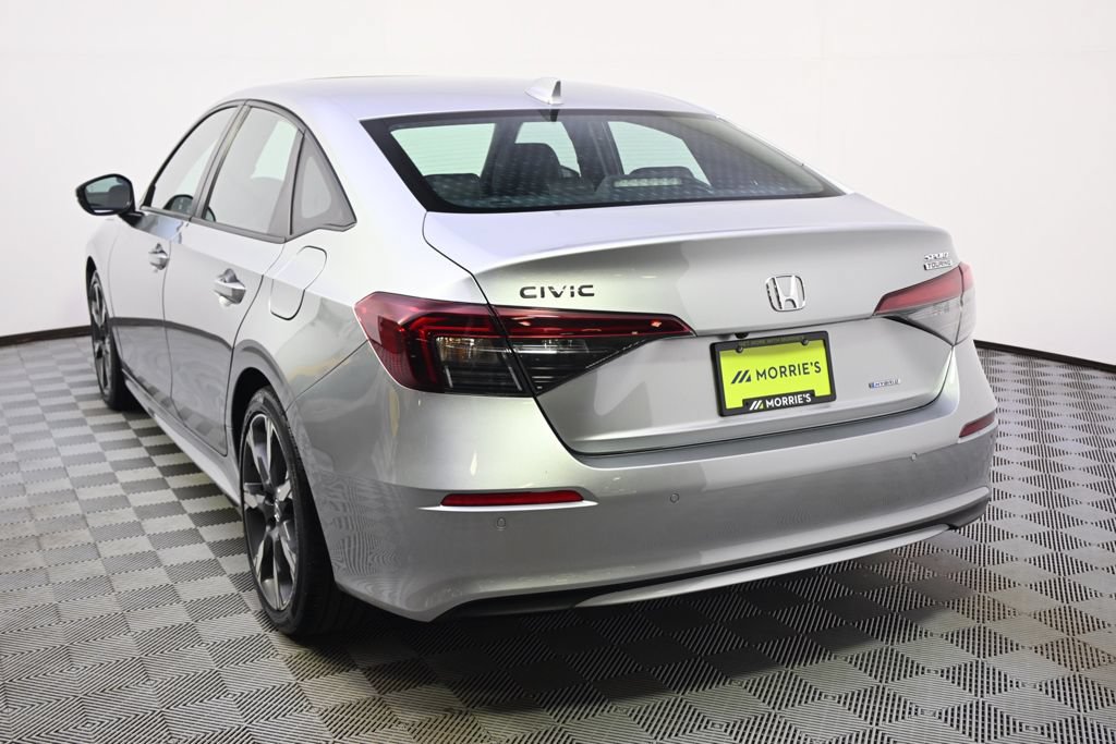 Used 2025 Honda Civic Sport Touring image 4