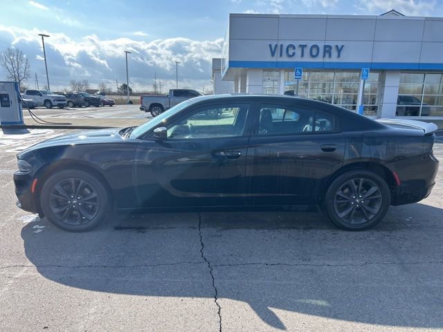 Used 2020 Dodge Charger SXT w/ Plus Group image 8