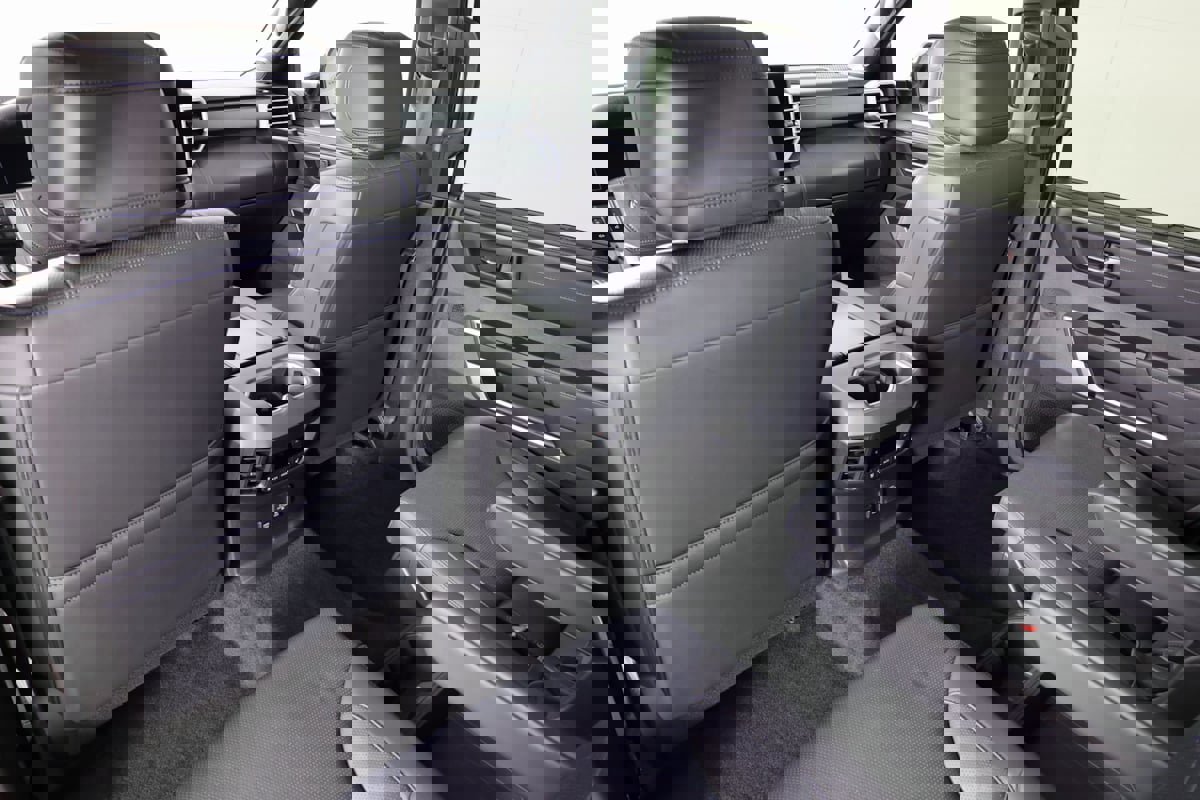 Used 2025 Toyota Sequoia Platinum image 55