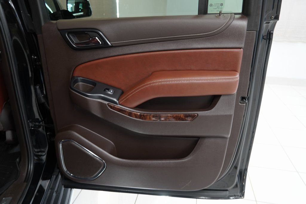 Used 2020 Chevrolet Suburban Premier image 34
