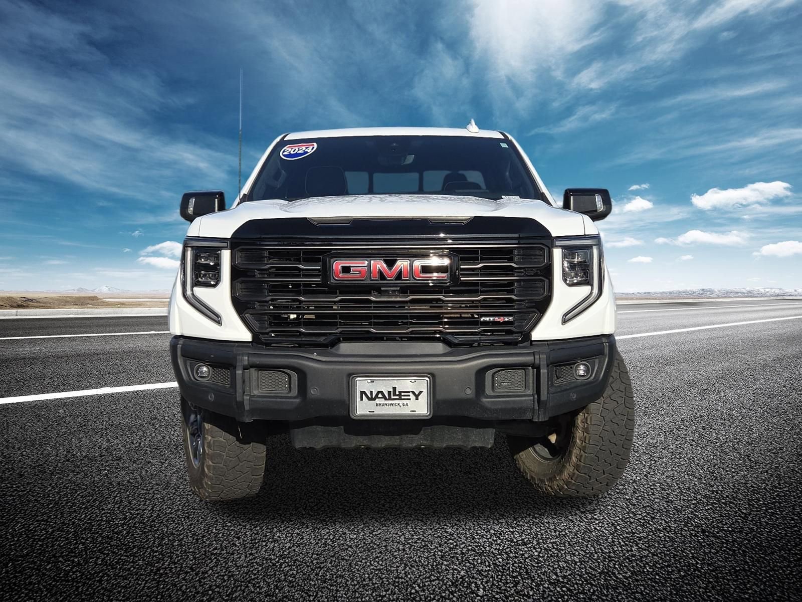 Used 2024 GMC Sierra 1500 AT4X image 18