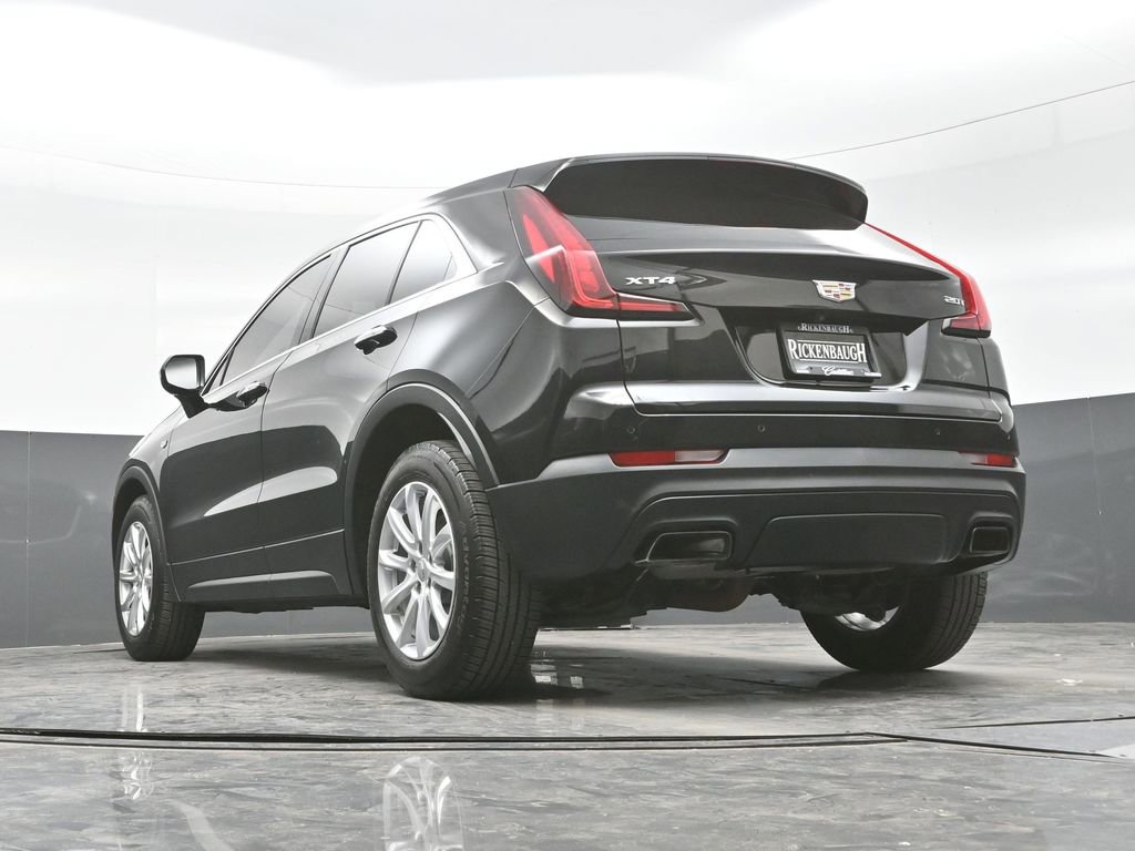 Used 2019 Cadillac XT4 Luxury w/ Cold Weather Package image 28