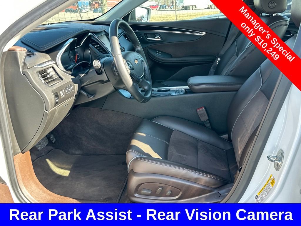 Used 2015 Chevrolet Impala LT w/ Convenience Package image 10