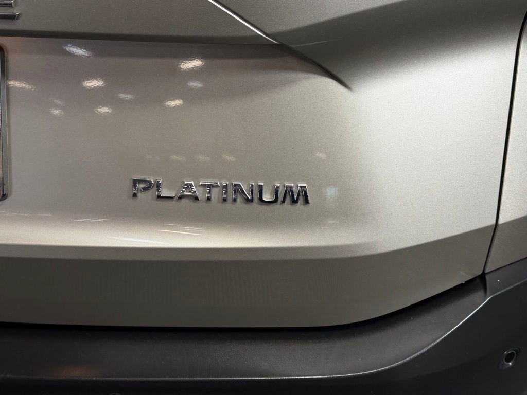 Used 2023 Nissan Rogue Platinum w/ Platinum Premium Package FWD image 14
