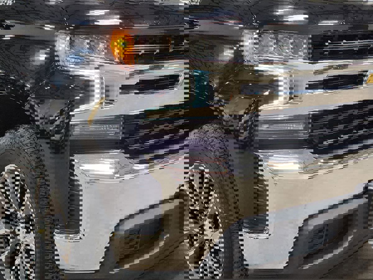 Used 2021 Chevrolet Silverado 1500 LT w/ Texas Edition Plus image 13