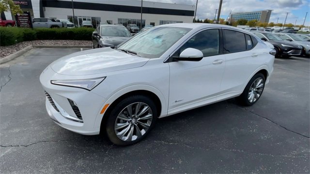 New 2025 Buick Envista Avenir image 6