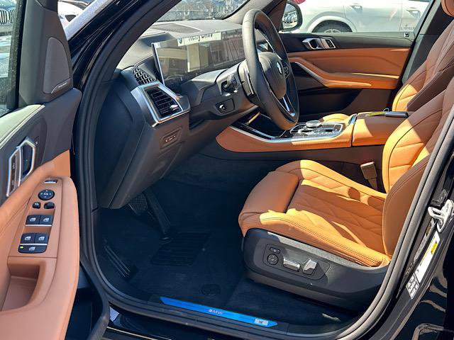 New 2026 BMW X5 xDrive40i w/ Premium Package image 4