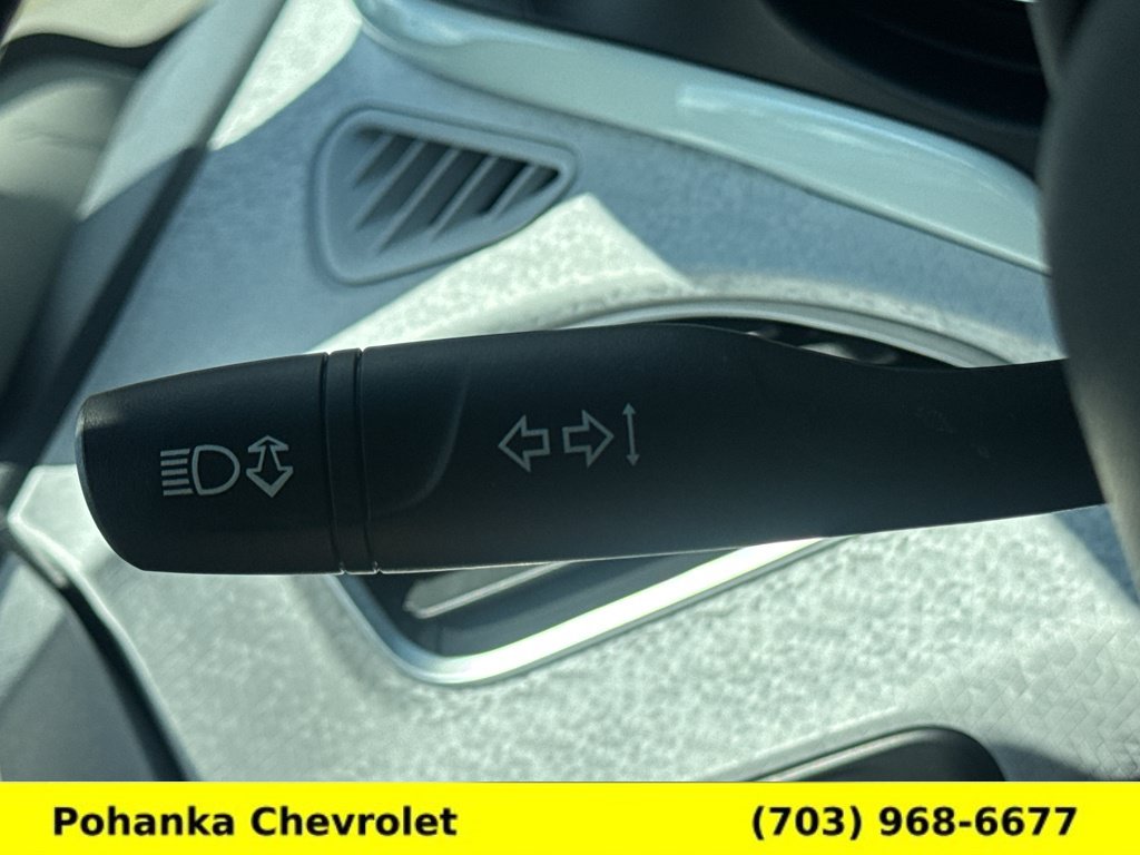Used 2020 Chevrolet Bolt LT FWD image 10