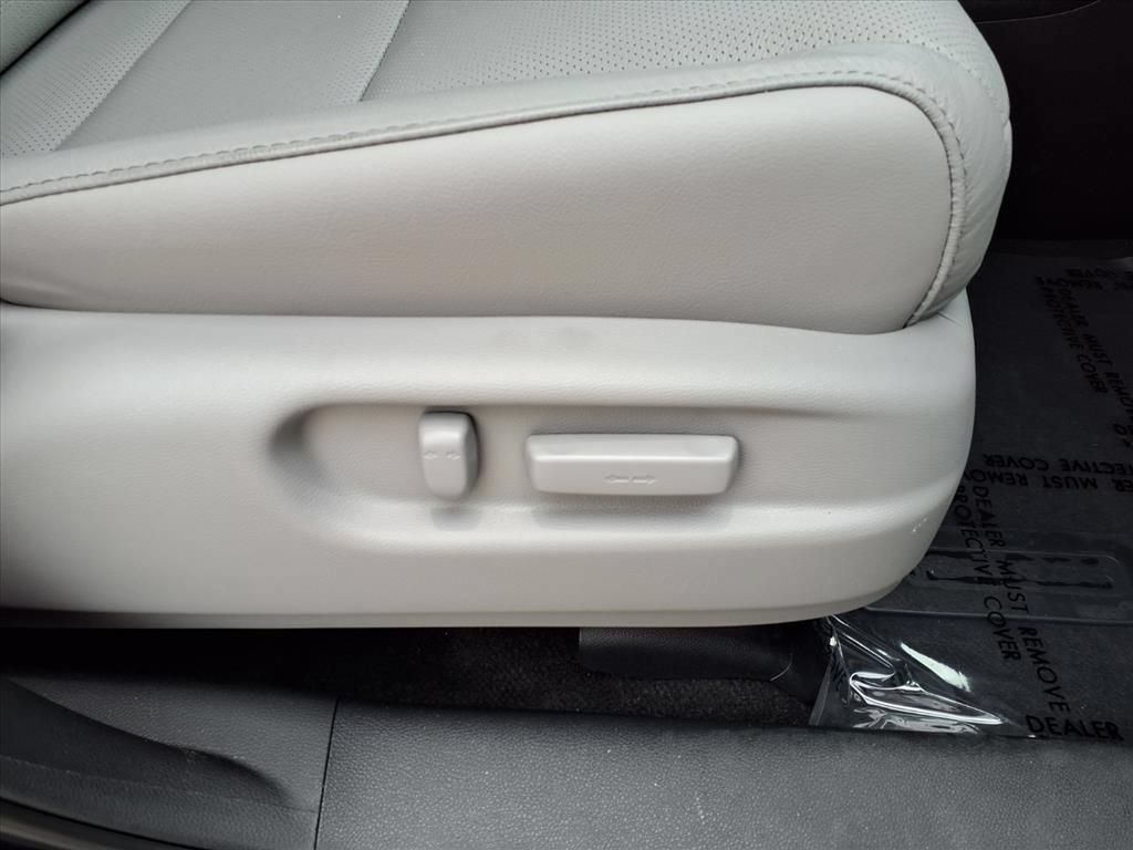 Used 2024 Honda Passport EX-L image 10