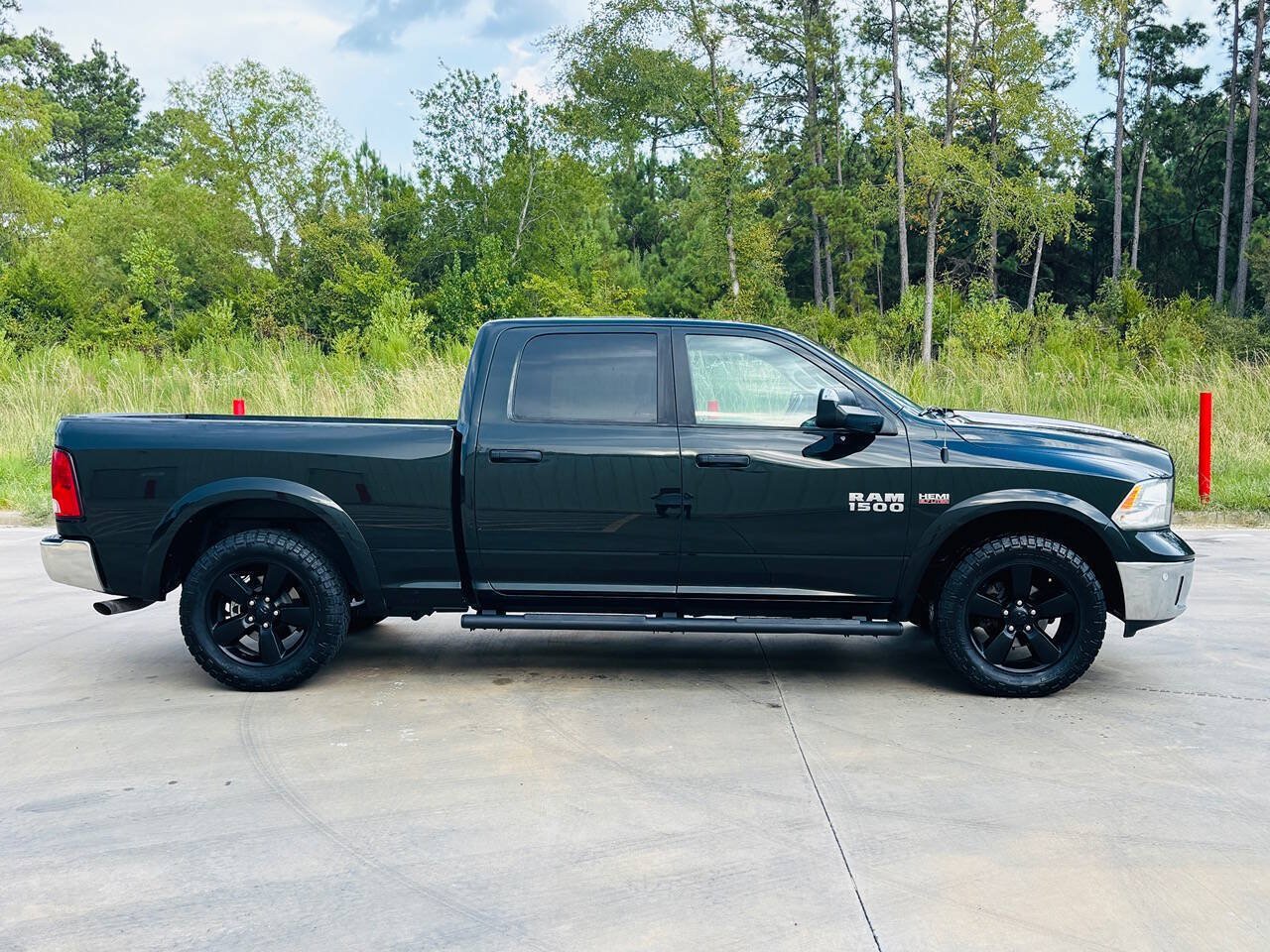 Used 2017 RAM 1500 Outdoorsman AWD/4WD image 5