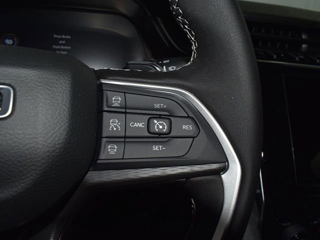 New 2026 Jeep Grand Cherokee Laredo X AWD/4WD image 16