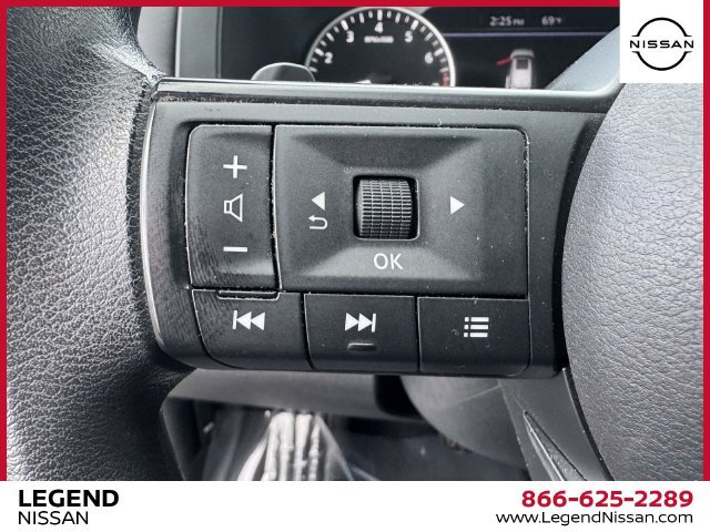 Used 2024 Nissan Pathfinder S AWD/4WD image 20