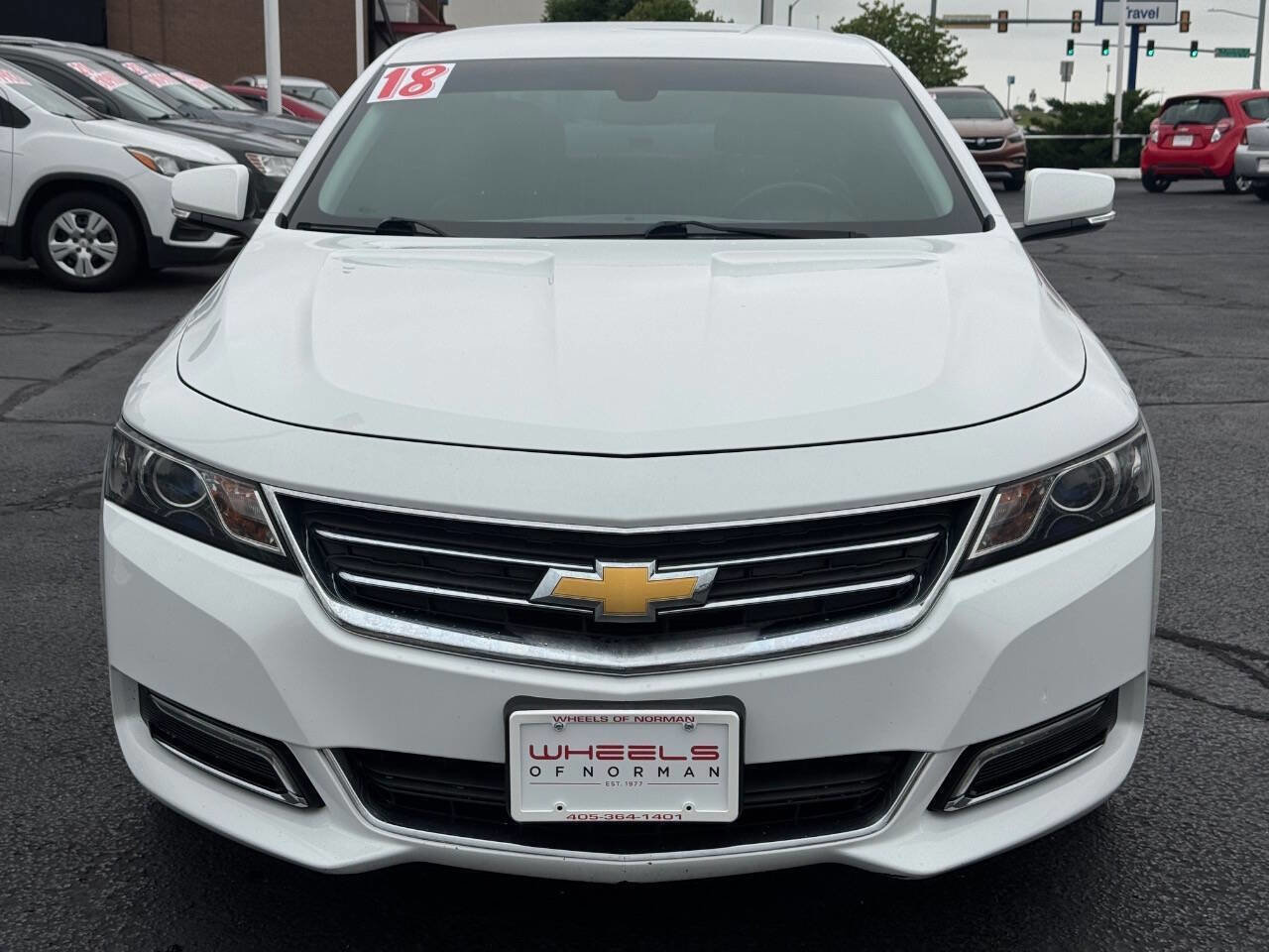 Used 2018 Chevrolet Impala LT FWD image 2