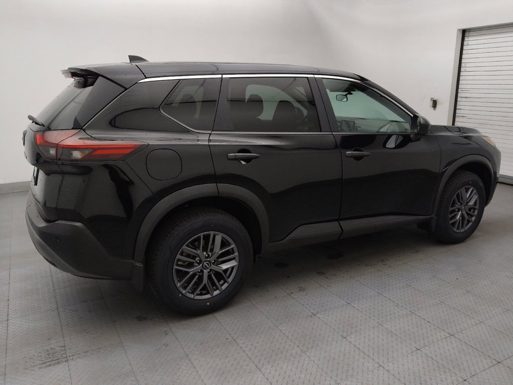 Used 2023 Nissan Rogue S FWD image 10