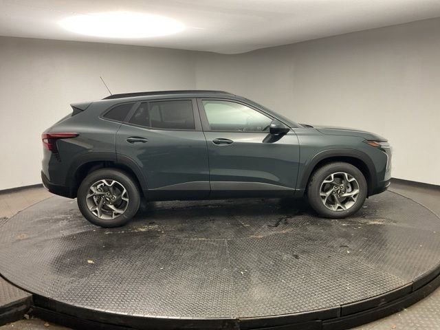 New 2026 Chevrolet Trax LT w/ LT Convenience Package image 8