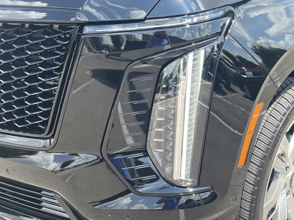 New 2026 Cadillac Escalade Sport w/ Touring Package AWD/4WD image 9