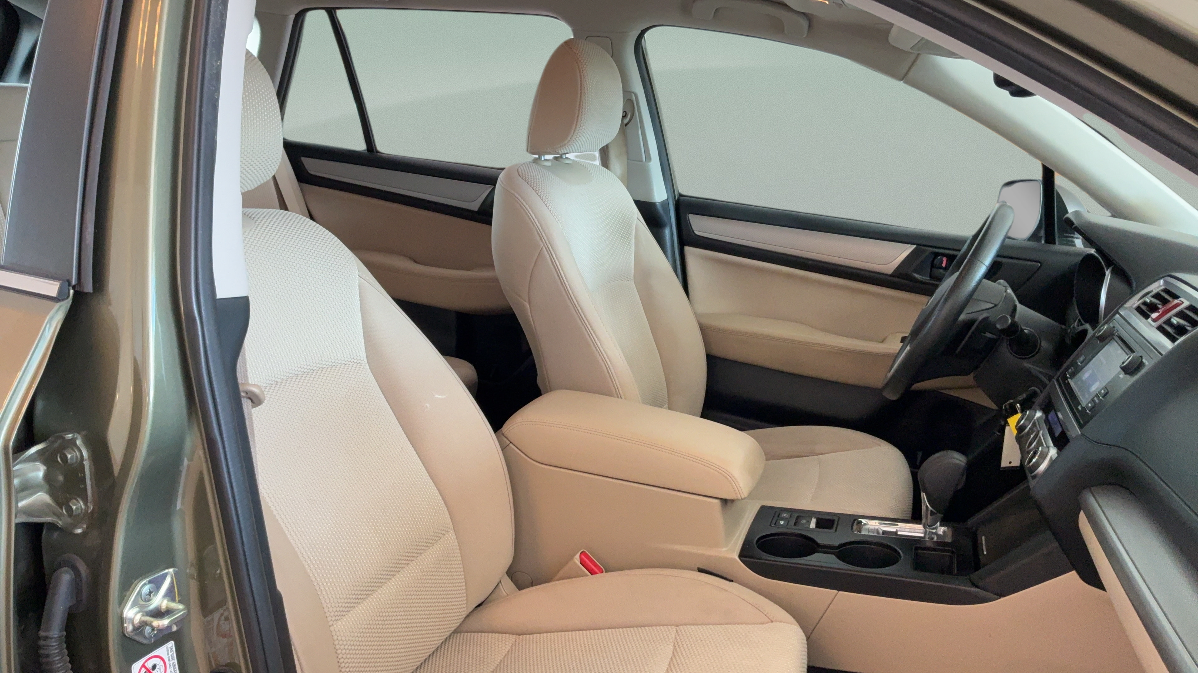 Used 2016 Subaru Outback 2.5i w/ Popular Package #1 AWD/4WD image 31