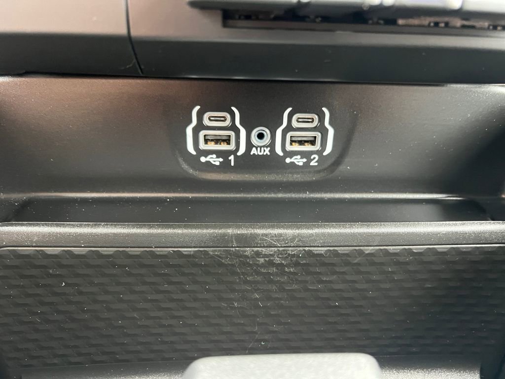 Used 2024 RAM 1500 Lone Star image 6