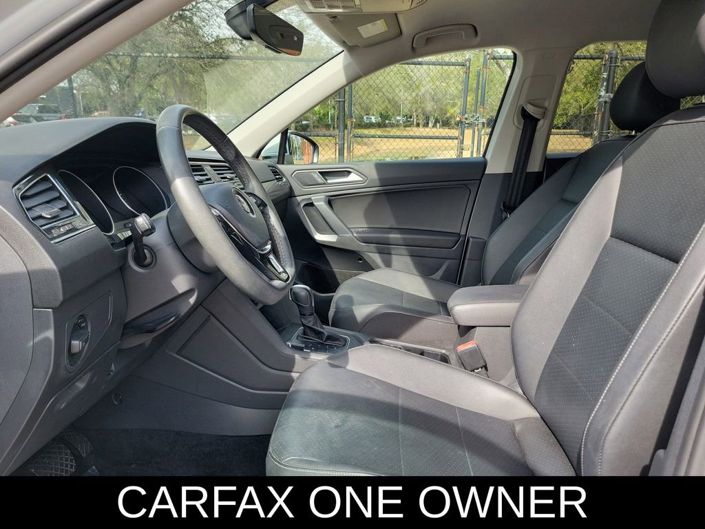 Used 2020 Volkswagen Tiguan SE video 2