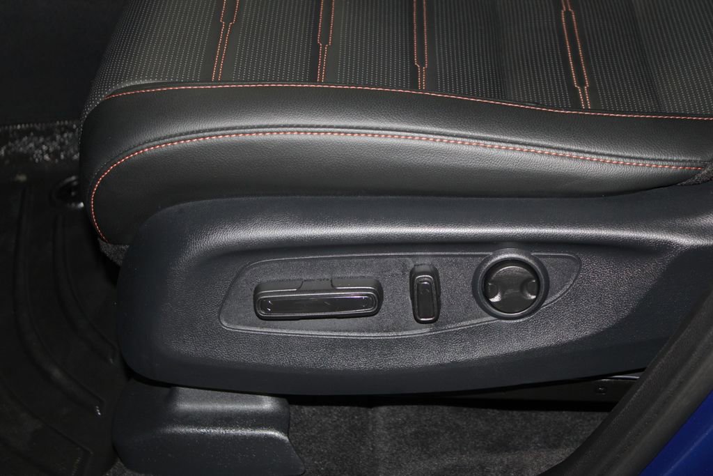 Used 2025 Honda CR-V Sport-L image 13